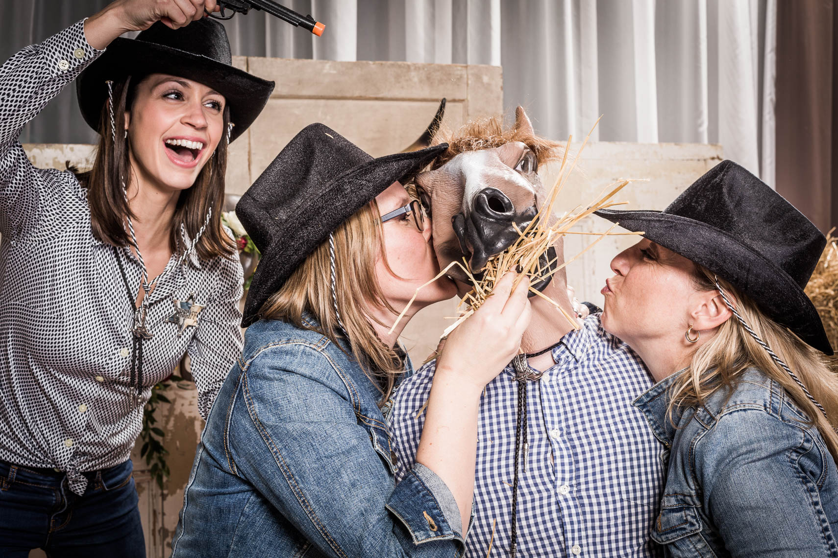 photobooths-fotografika-49-Lise_Watier-0366